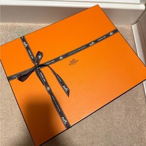 Hermès Empty Gift Box